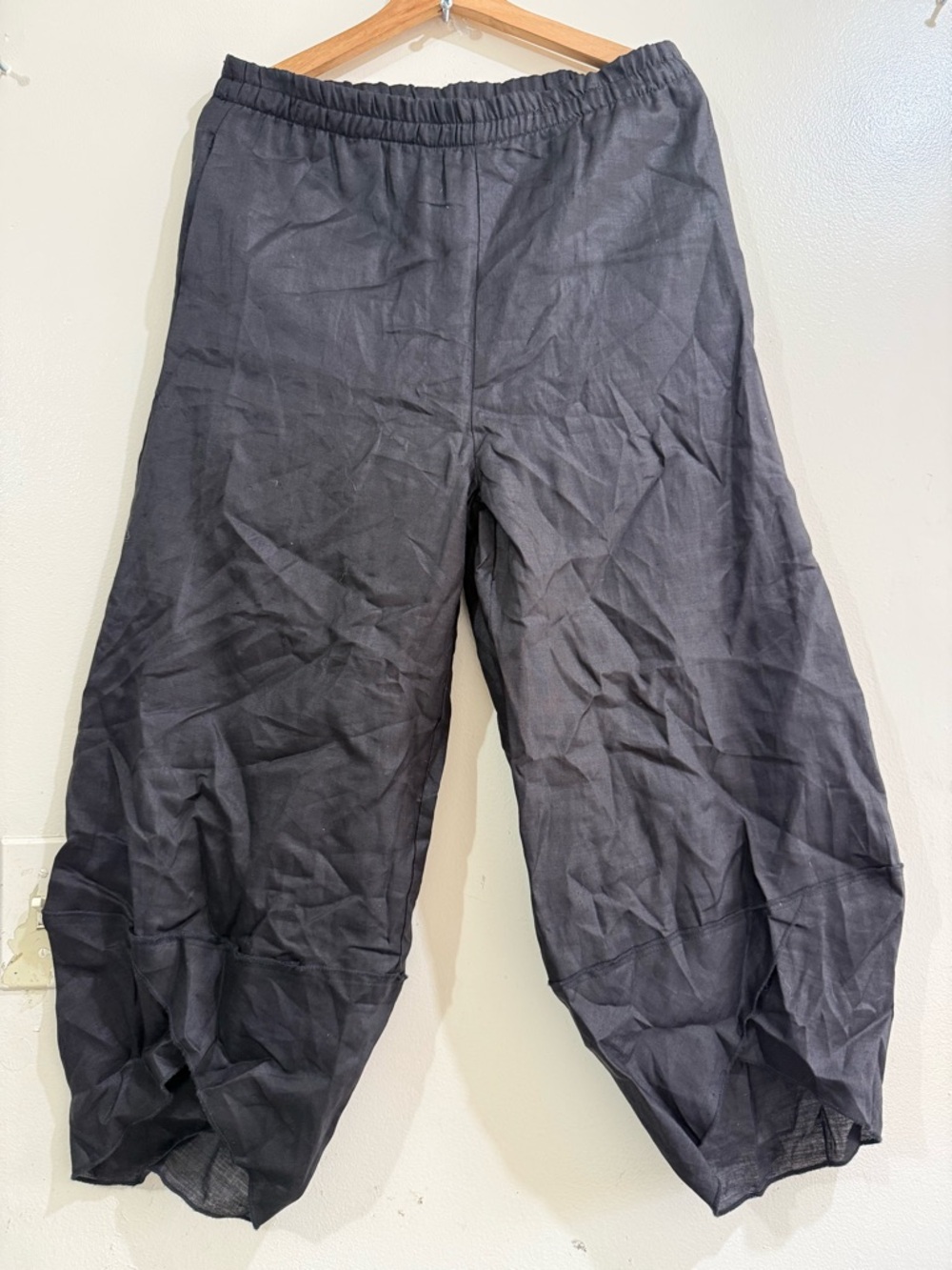 IC BY CONNIE K Women’s Black Wide-Leg Elastic-Waist Jogger Pants